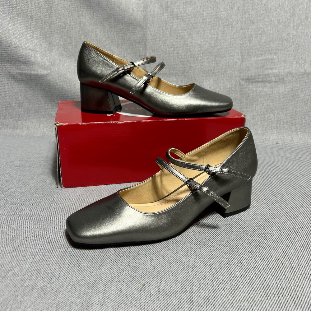 Journee Nally Pumps Women 10 Pewter Metallic Double Strap‎ Mary Jane Block Heel